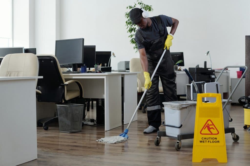 Pro Clean Corp Logo