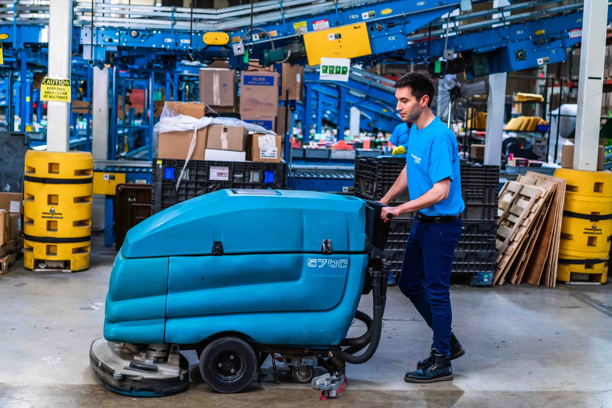 Warehouse cleaning professionals